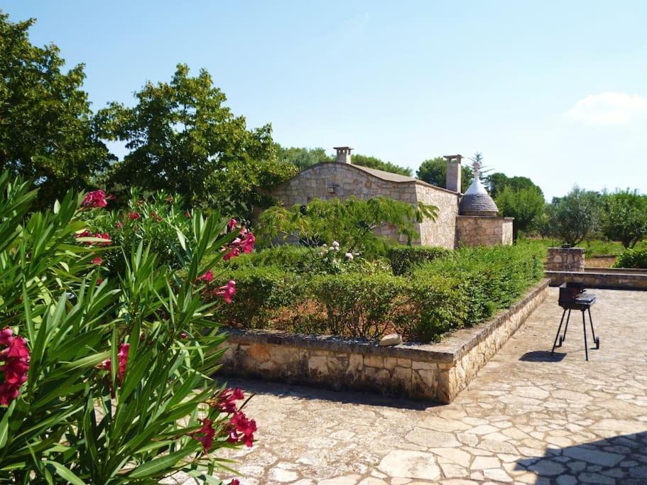 Trullo Rosy Villa Martina Franca Exterior photo