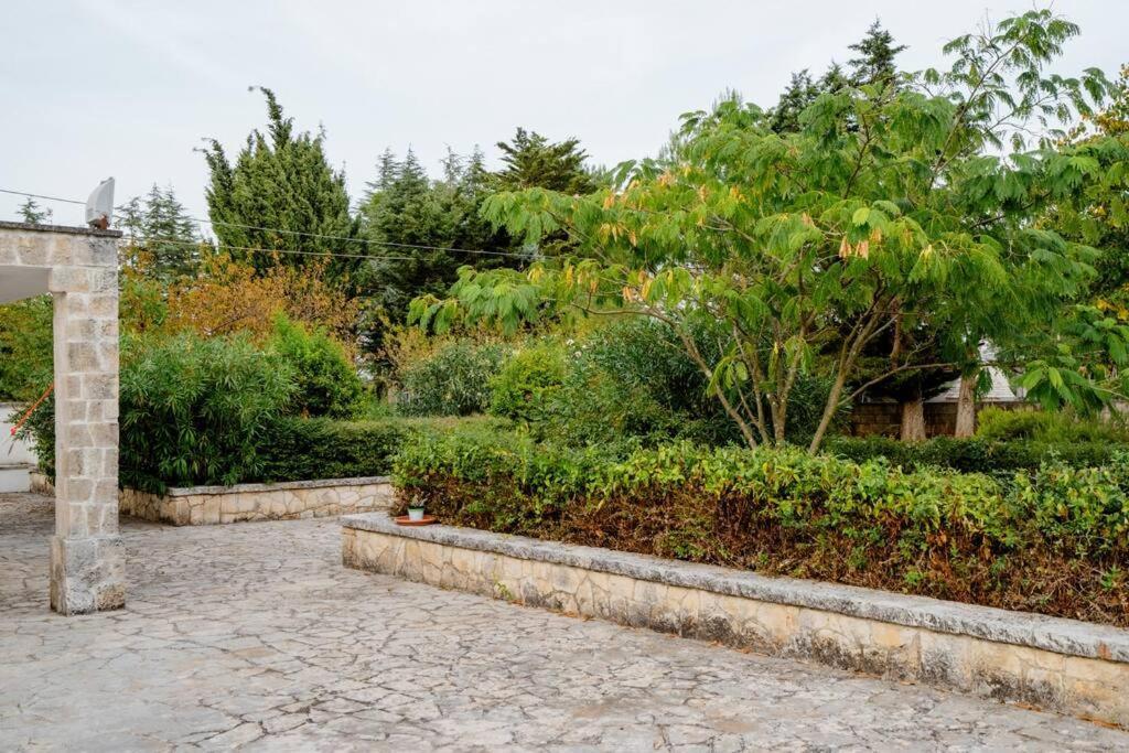 Trullo Rosy Villa Martina Franca Exterior photo